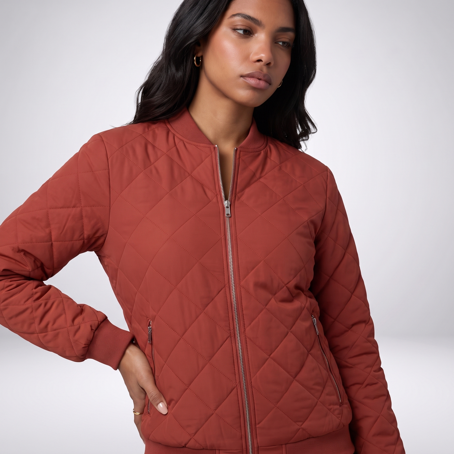 Sunoire womens classic quilted bomber jacket with pockets top detail 01