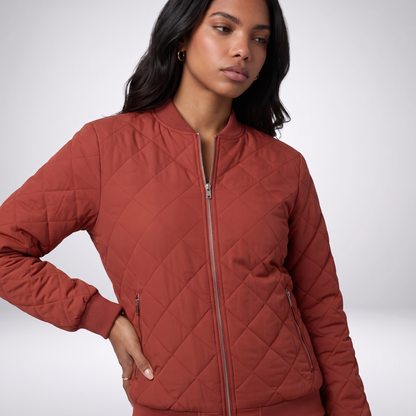Sunoire womens classic quilted bomber jacket with pockets top detail 01