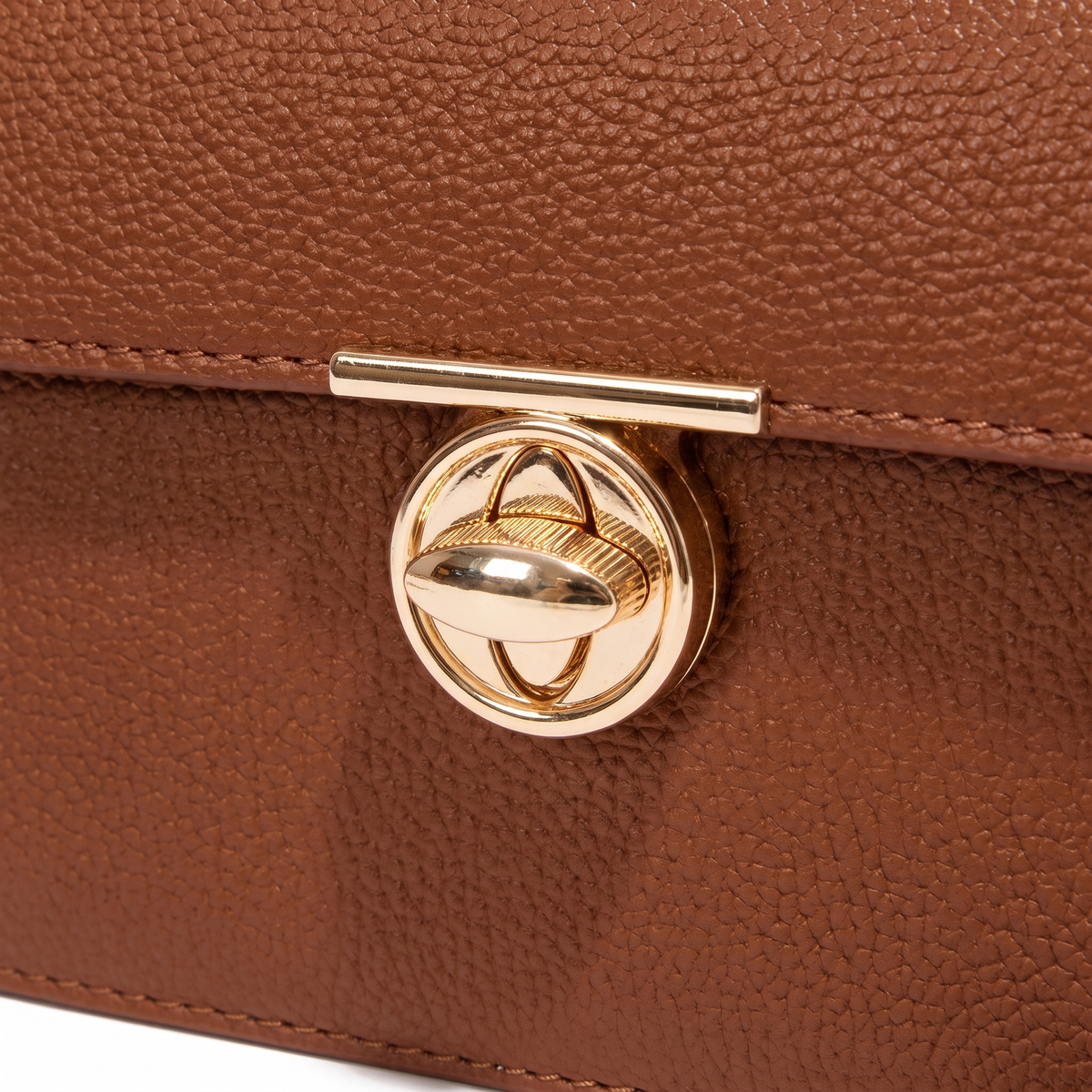 Women's Pebbled Faux Leather Flap Bag, hardware close-up