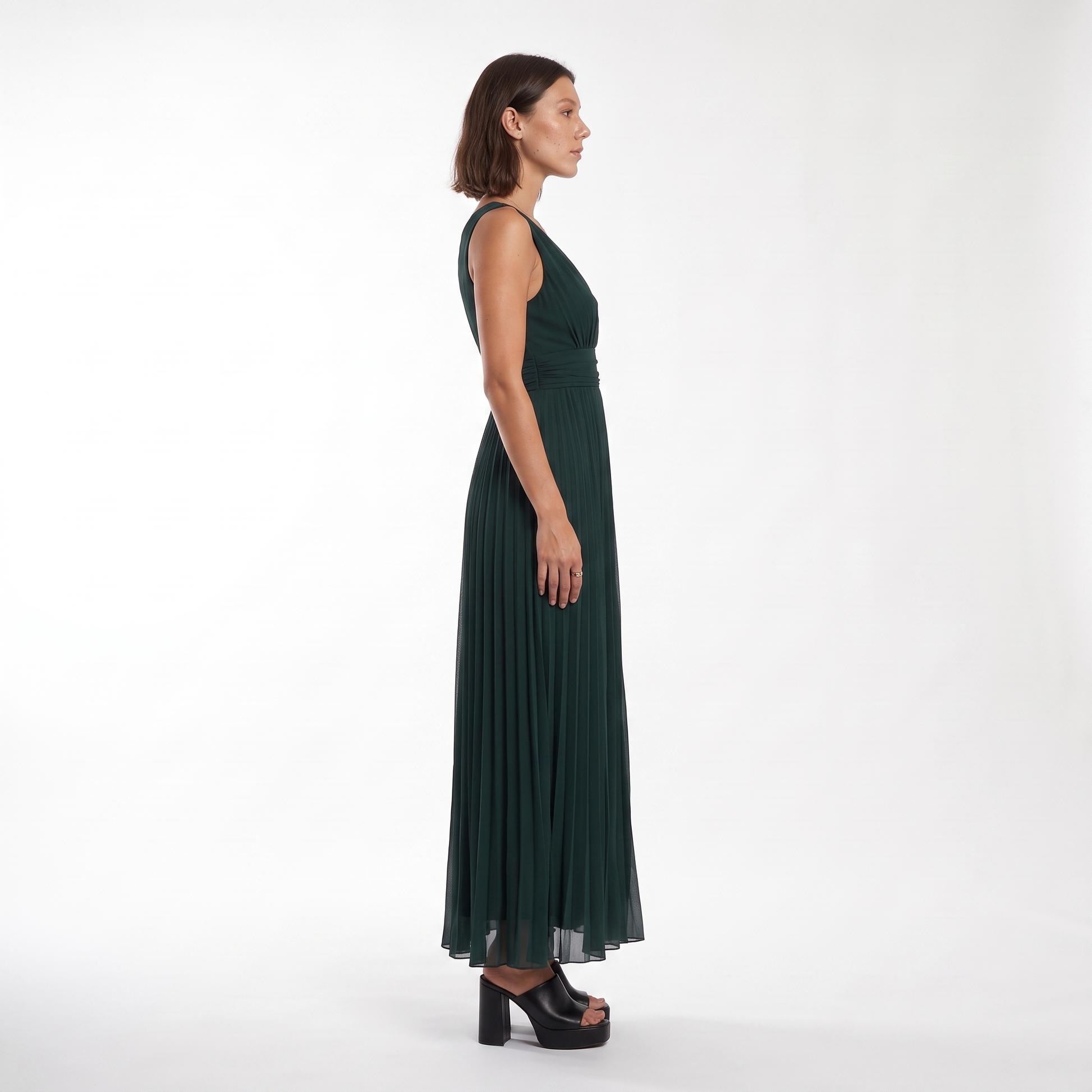 Sunoire womens pleated v neck maxi dress elegant flowing occasion dress side view 01