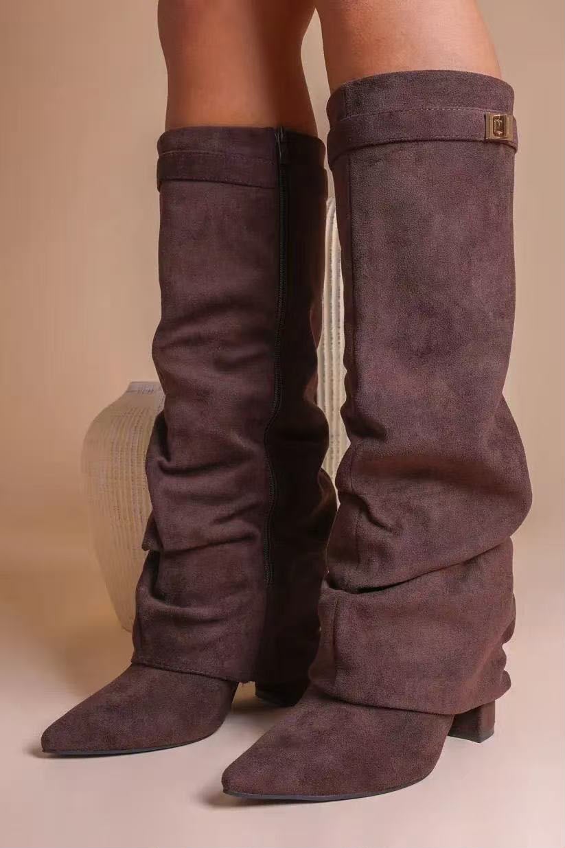 Women's Suede Knee-High Block Heel Boots in Brown (Suede Look)