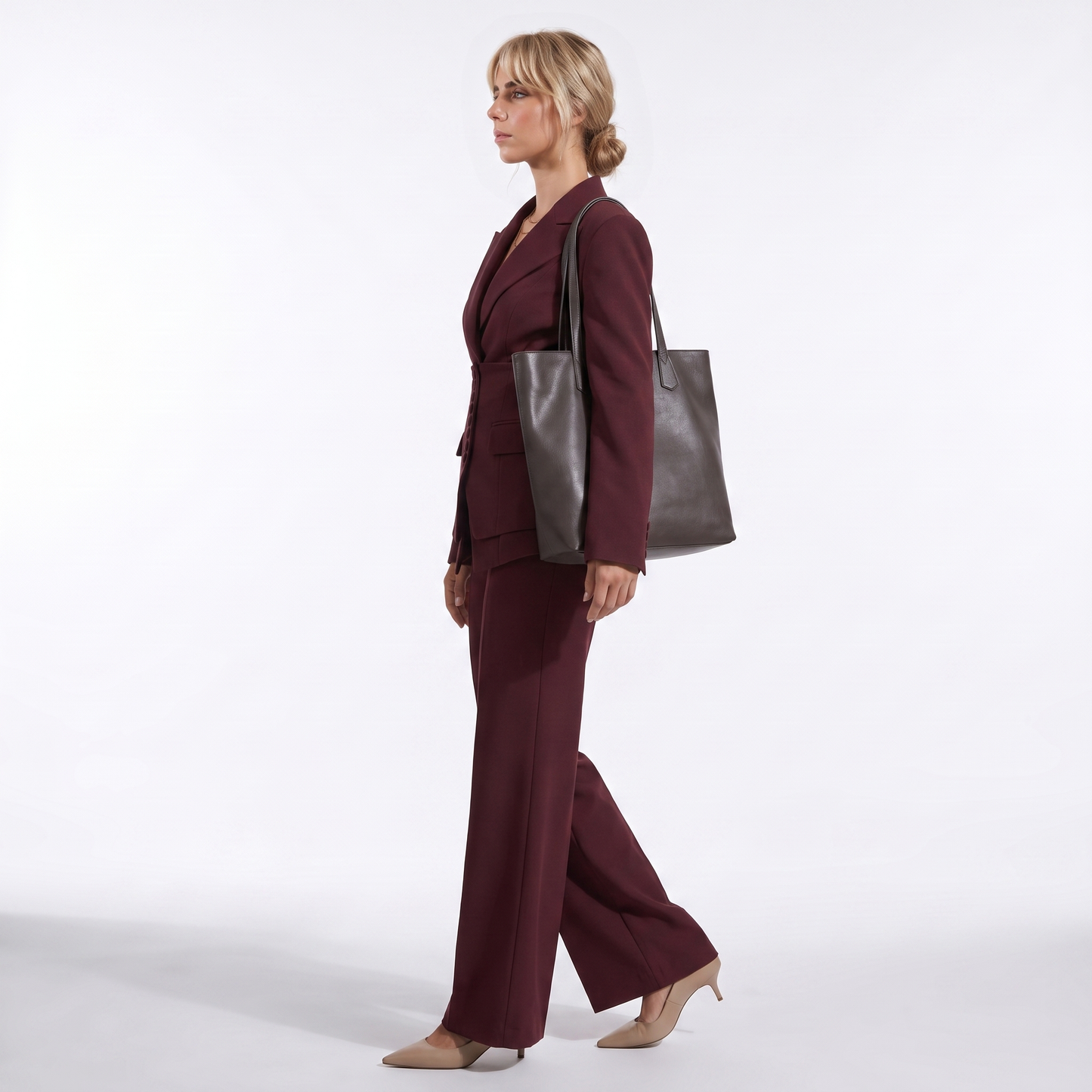 Sunoire womens tailored blazer and wide leg trousers elegant formal pant suit set side view 01