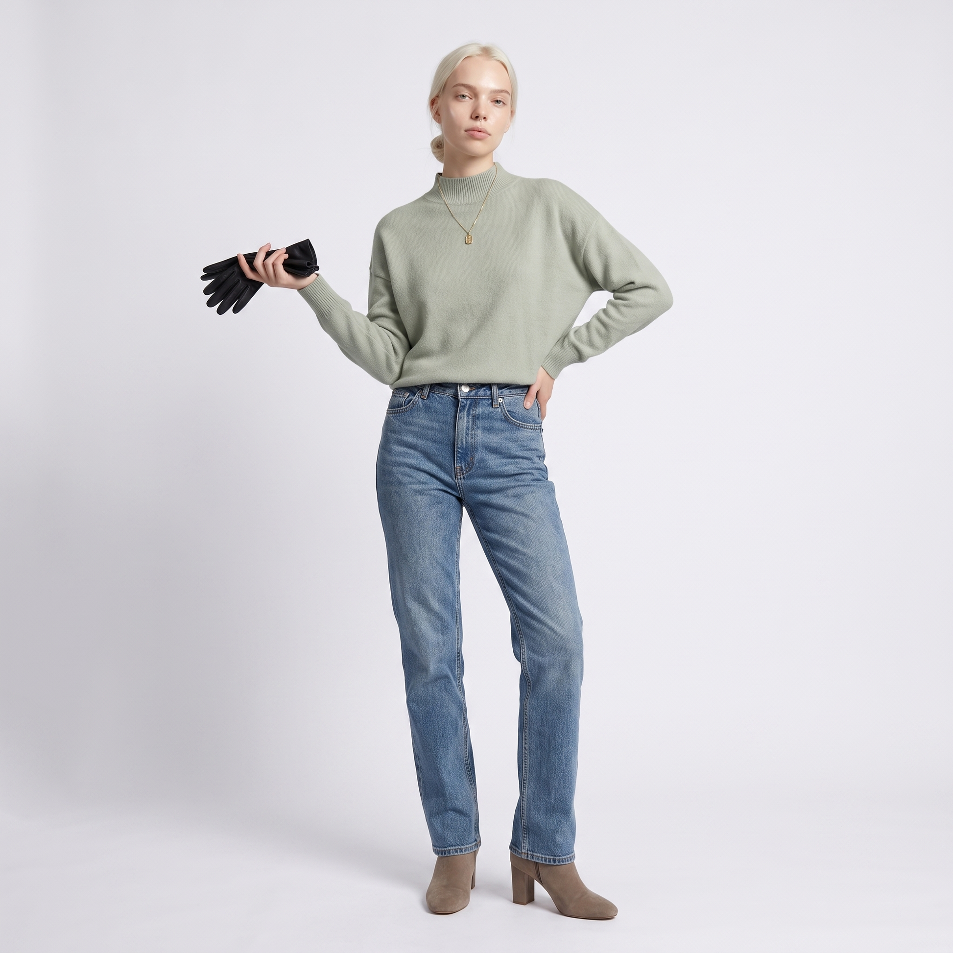Sunoire womens turtleneck knit sweater front hero 01